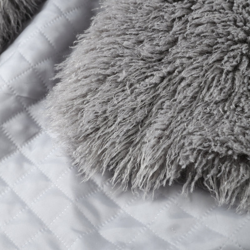 Eleganter Oversize Kunstfellmantel – Flauschiger Damenmantel in Grau